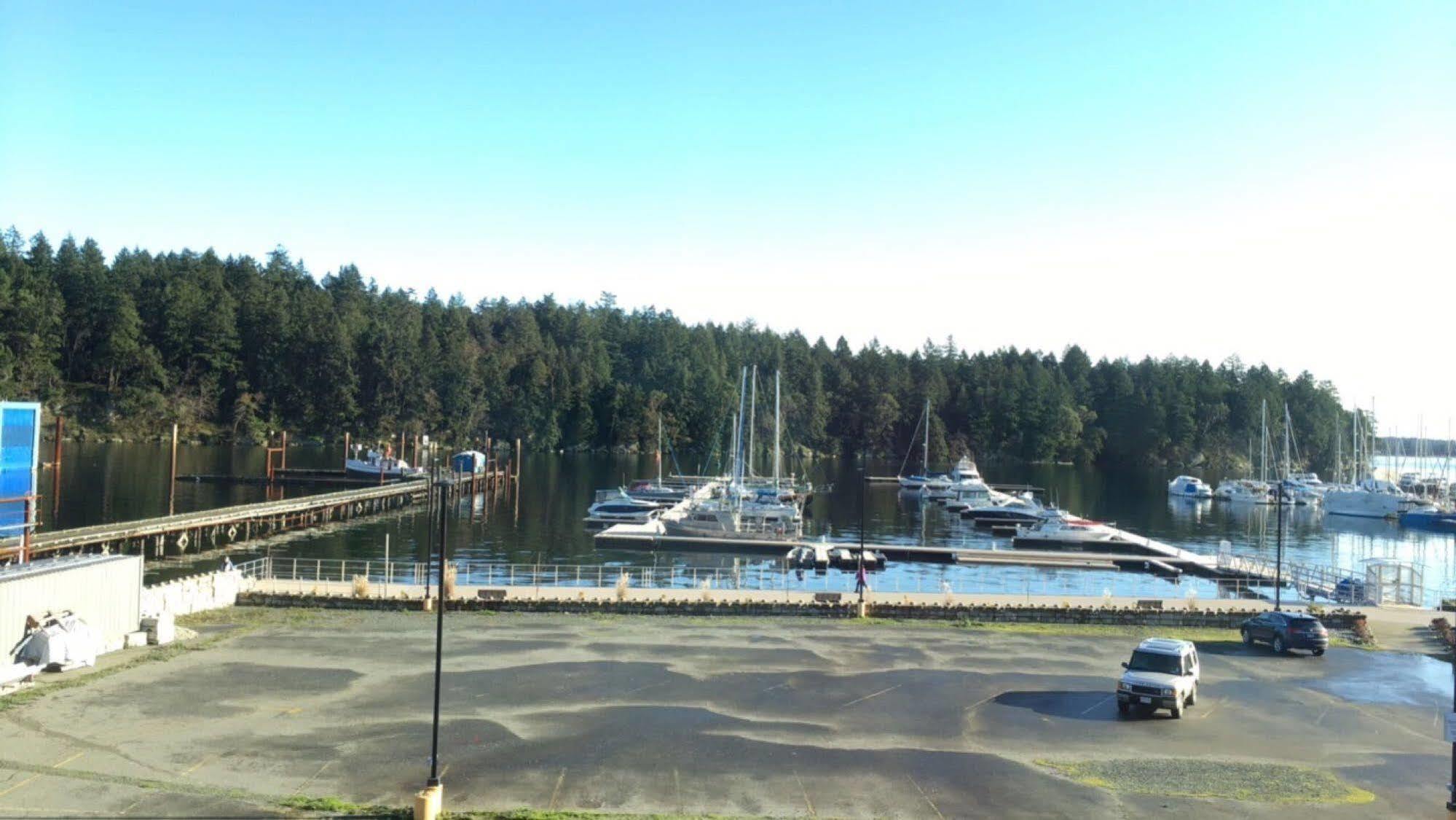 The Waterfront Suites And Marina Nanaimo Zewnętrze zdjęcie