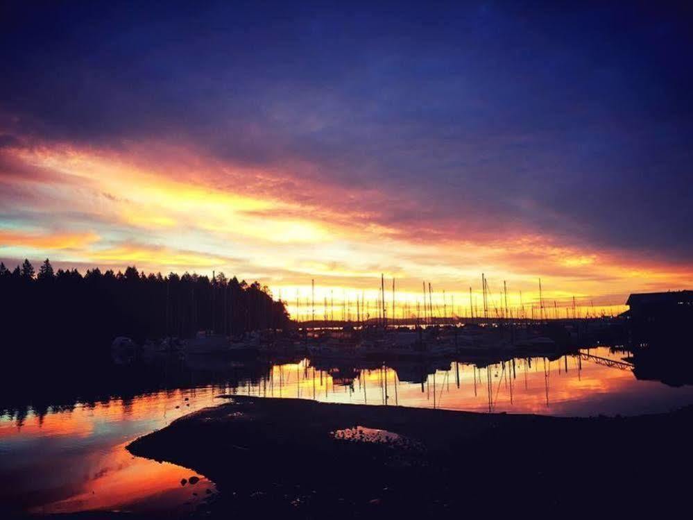 The Waterfront Suites And Marina Nanaimo Zewnętrze zdjęcie
